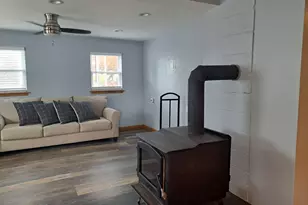 168 Pittsfield Ave, Palmyra, ME 04965 - Photo 14