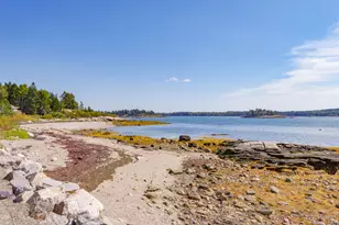 423 Martin Point Rd, Friendship, ME 04547 - Photo 2