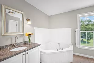 37 Constitution Ave, Hampden, ME 04444 - Photo 28