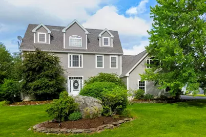 37 Constitution Avenue, Hampden, ME 04444 - Photo 2