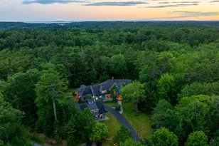 19 Tiger Lily Ln, Cape Elizabeth, ME 04107 - Photo 2