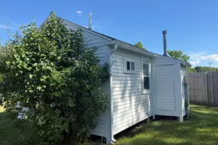 2090 Post Rd, Wells, ME 04090 - Photo 4