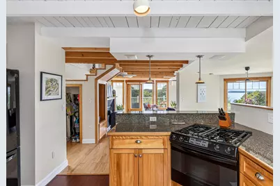 30 Pleasant Avenue, Portland, ME 04108 - Photo 34