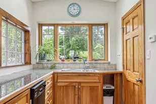 30 Pleasant Ave, Portland, ME 04108 - Photo 28