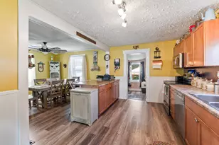 16 Essex St, Sanford, ME 04073 - Photo 14