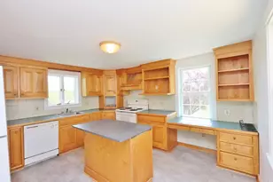 8 Strawberry Ln, Rockport, ME 04856 - Photo 8