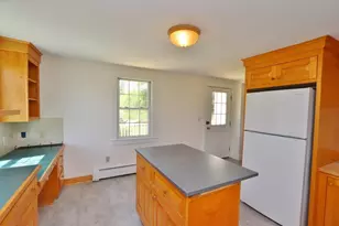 8 Strawberry Ln, Rockport, ME 04856 - Photo 10