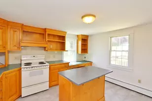 8 Strawberry Ln, Rockport, ME 04856 - Photo 12