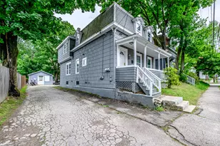 124 Brackett St, Westbrook, ME 04092 - Photo 2