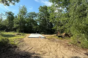 9 Michaels Way, Paris, ME 04281 - Photo 1