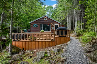 16 Deans Way, Dallas Plt, ME 04970 - Photo 2