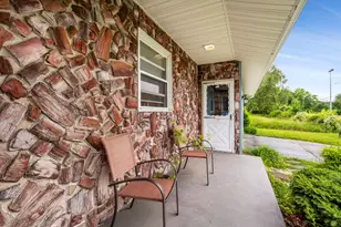 18 Caron St, Lewiston, ME 04240 - Photo 8