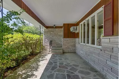 52 Robinson Gardens, Lewiston, ME 04240 - Photo 4