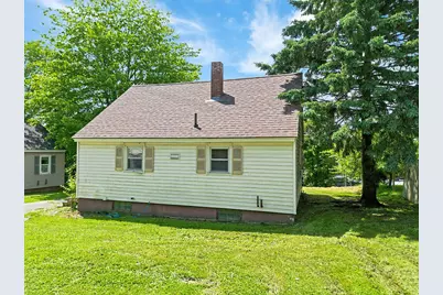 37 Kennedy Memorial Drive, Waterville, ME 04901 - Photo 18