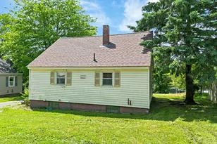 37 Kennedy Memorial Dr, Waterville, ME 04901 - Photo 18