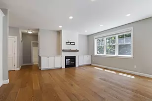 8 Cottonwood Cir, Wells, ME 04090 - Photo 8