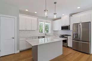 8 Cottonwood Cir, Wells, ME 04090 - Photo 10