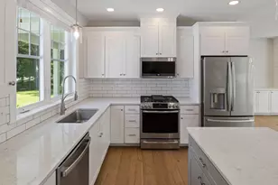 8 Cottonwood Cir, Wells, ME 04090 - Photo 16
