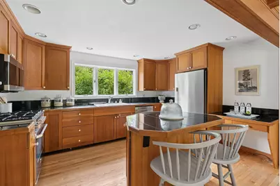14 Fern Avenue, Falmouth, ME 04105 - Photo 8