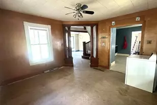 627 Prospect Ave, Rumford, ME 04276 - Photo 18