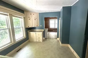 627 Prospect Ave, Rumford, ME 04276 - Photo 20