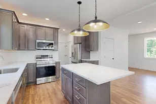 21 Magnolia Ln, Gardiner, ME 04345 - Photo 14