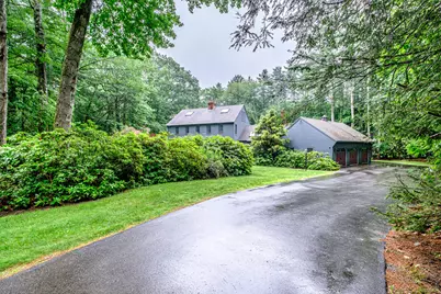 17 Heritage Lane, Falmouth, ME 04105 - Photo 2
