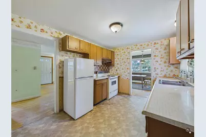 37 Marlboro Avenue, Augusta, ME 04330 - Photo 14