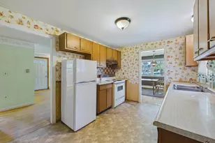 37 Marlboro Ave, Augusta, ME 04330 - Photo 14
