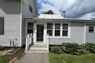 12 Elm St, Newport, ME 04953 - Photo 4