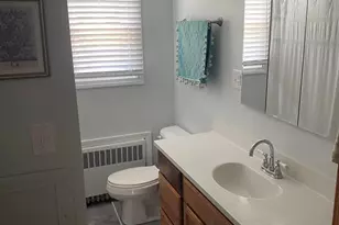 94 Court St, Bangor, ME 04401 - Photo 18