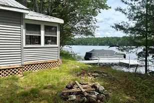 27 Sunshine Ln, Hartland, ME 04943 - Photo 2