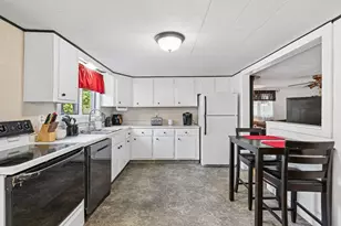 2 Carew Ave, Lewiston, ME 04240 - Photo 46