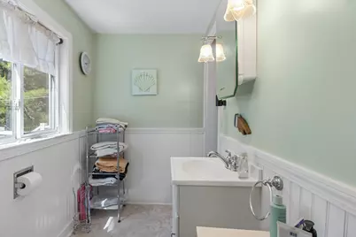384 Pleasant Avenue, Portland, ME 04108 - Photo 24
