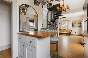 29 Deering St, Portland, ME 04101 - Photo 32