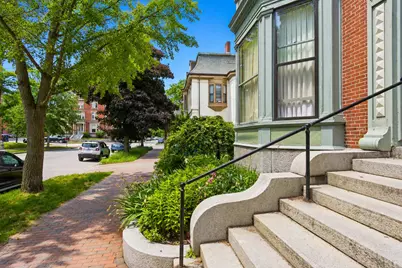 29 Deering Street #3, Portland, ME 04101 - Photo 2