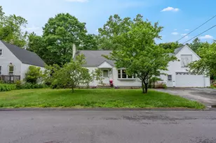 125 Boothby Ave, South Portland, ME 04106 - Photo 2