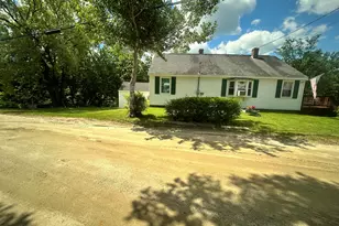 17 Goodwin Rd, Carthage, ME 04224 - Photo 4