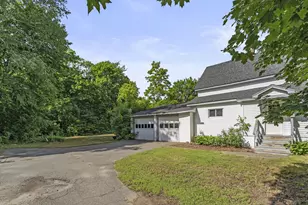 32 Clinton St, Milo, ME 04463 - Photo 2