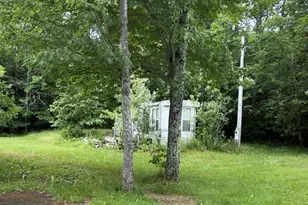275 277 Grove St, Newport, ME 04953 - Photo 22