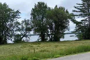 275 277 Grove St, Newport, ME 04953 - Photo 2