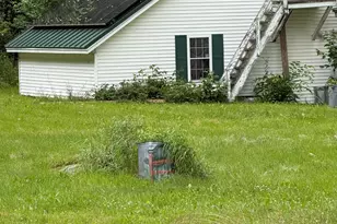 275 277 Grove St, Newport, ME 04953 - Photo 20