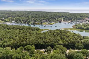 53 Beach Ave, Kennebunk, ME 04043 - Photo 2