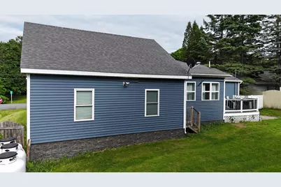 122 Dudley Street, Presque Isle, ME 04769 - Photo 14