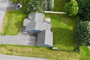 122 Dudley St, Presque Isle, ME 04769 - Photo 10