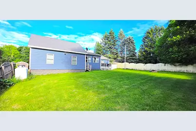 122 Dudley Street, Presque Isle, ME 04769 - Photo 16