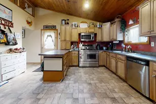 201 Mast Hill Rd, Bucksport, ME 04416 - Photo 8
