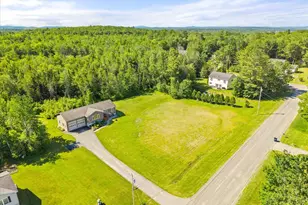 13 Carriage Ln, Hermon, ME 04401 - Photo 40