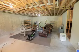 13 Carriage Ln, Hermon, ME 04401 - Photo 22