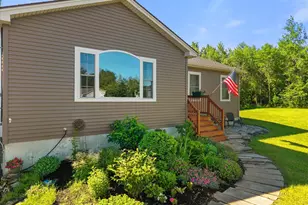 13 Carriage Ln, Hermon, ME 04401 - Photo 32